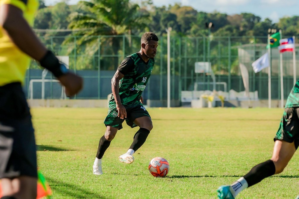 Seleção Simões Filho vence mais uma partida de Campeonato